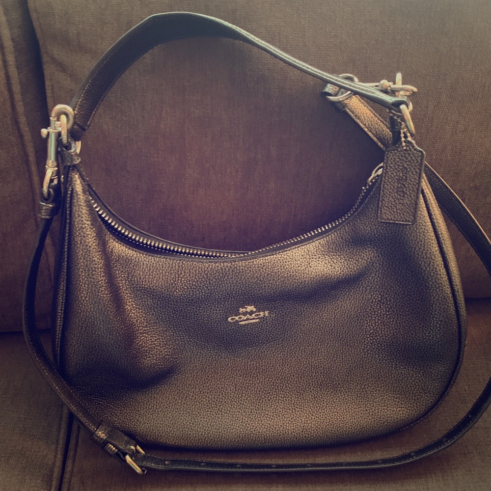 🌸 Coach Harley purse EUC! Metallic gray beautiful